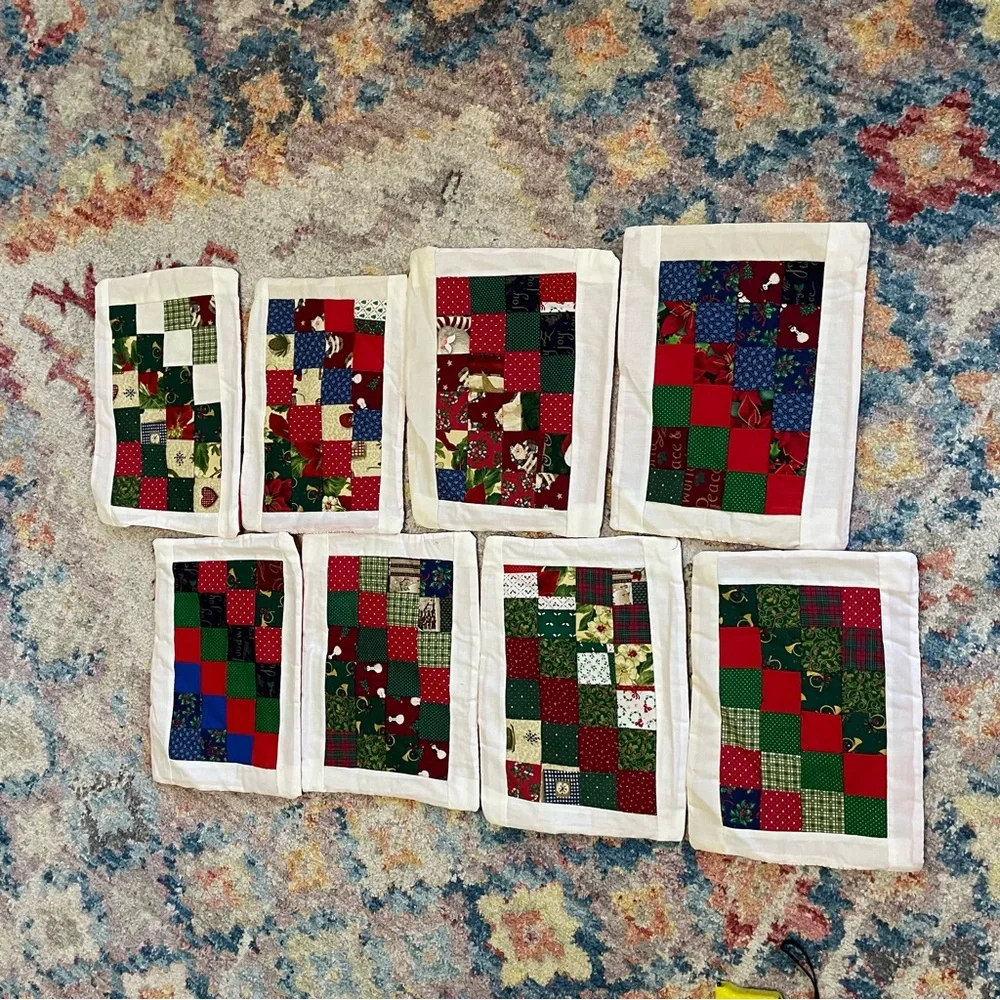 Vintage handmade holiday quilted square pattern placemats set of 8 13.5” x 10”